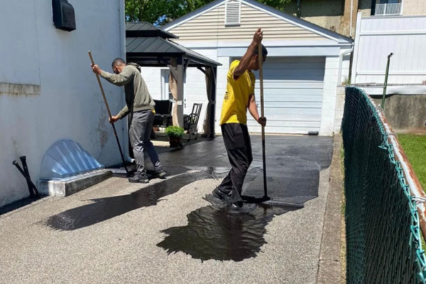 West Chester, PA Driveway Sealcoating Services